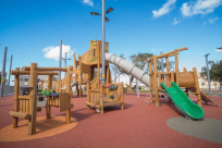  يافا: تجديد حديقتي ألعاب للأطفال في أحياء المدينة